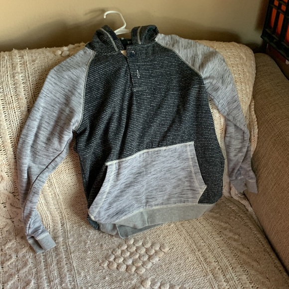 Ocean Current hoodie - Picture 4 of 4